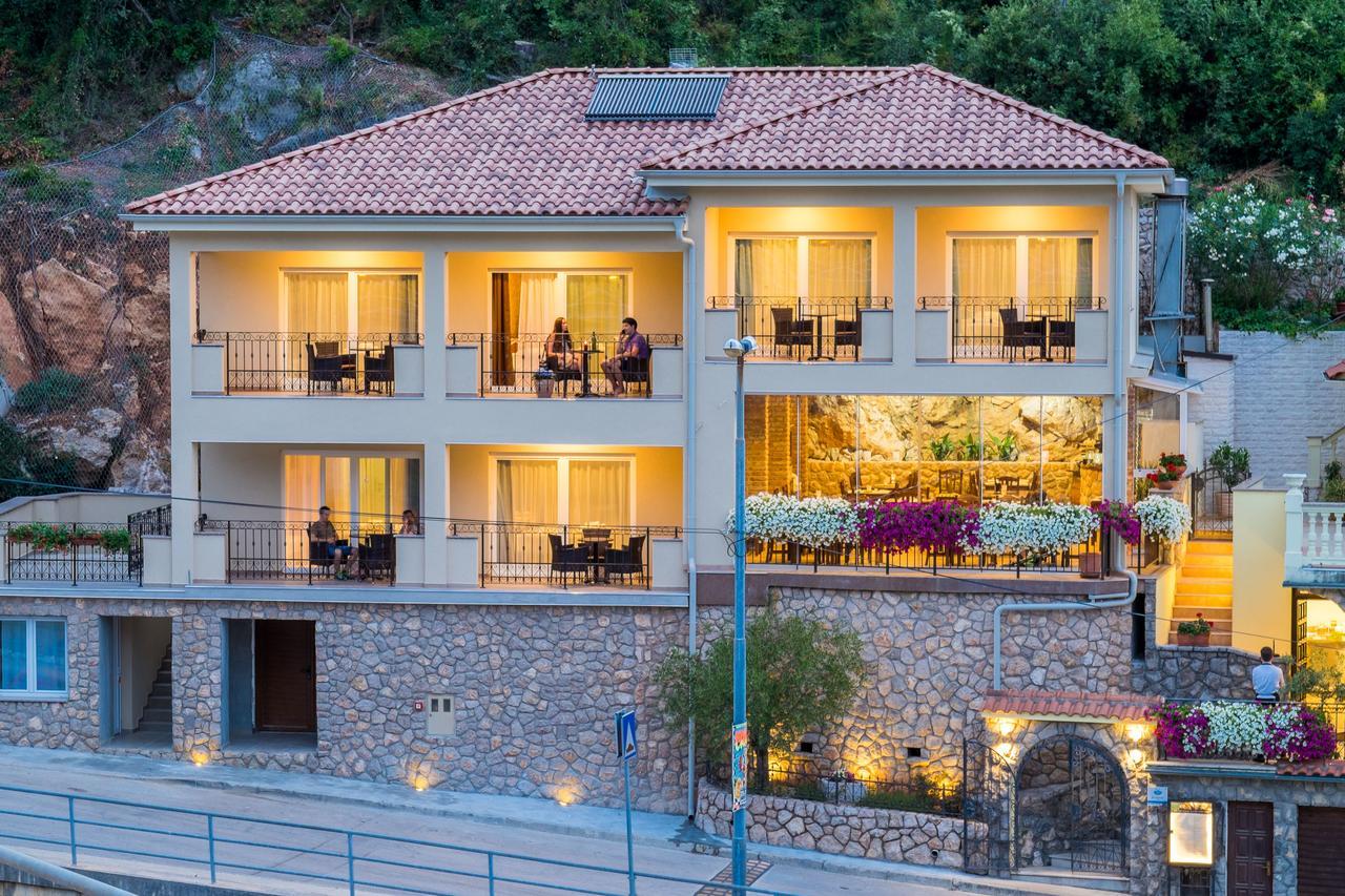 Luksuzne Sobe Luce Bed & Breakfast Vrbnik Dış mekan fotoğraf